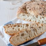 Pane senza impasto (a lunga lievitazione)