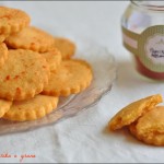 Biscottini paprika e grana