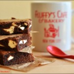 Creamcheese brownies – Brownie al formaggio spalmabile di Nigella