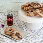 Donuts speziati al forno con glassa allo sciroppo d’acero