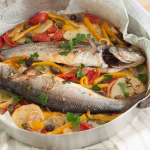 BRANZINO AL FORNO CON VERDURE