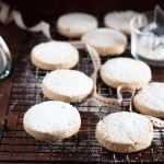 POLVORONES (biscotti natalizi spagnoli)