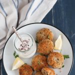 Polpette di lenticchie e riso con salsa allo yogurt