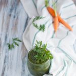 Pesto di foglie di carote facile