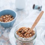 Granola al miele e semi misti