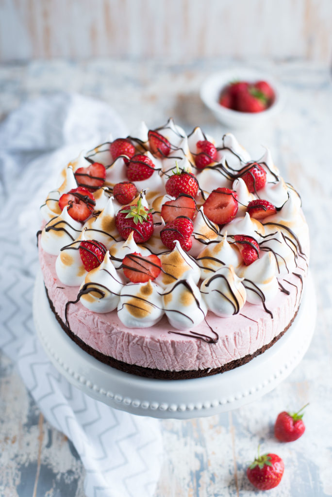 Neapolitan brownie cake