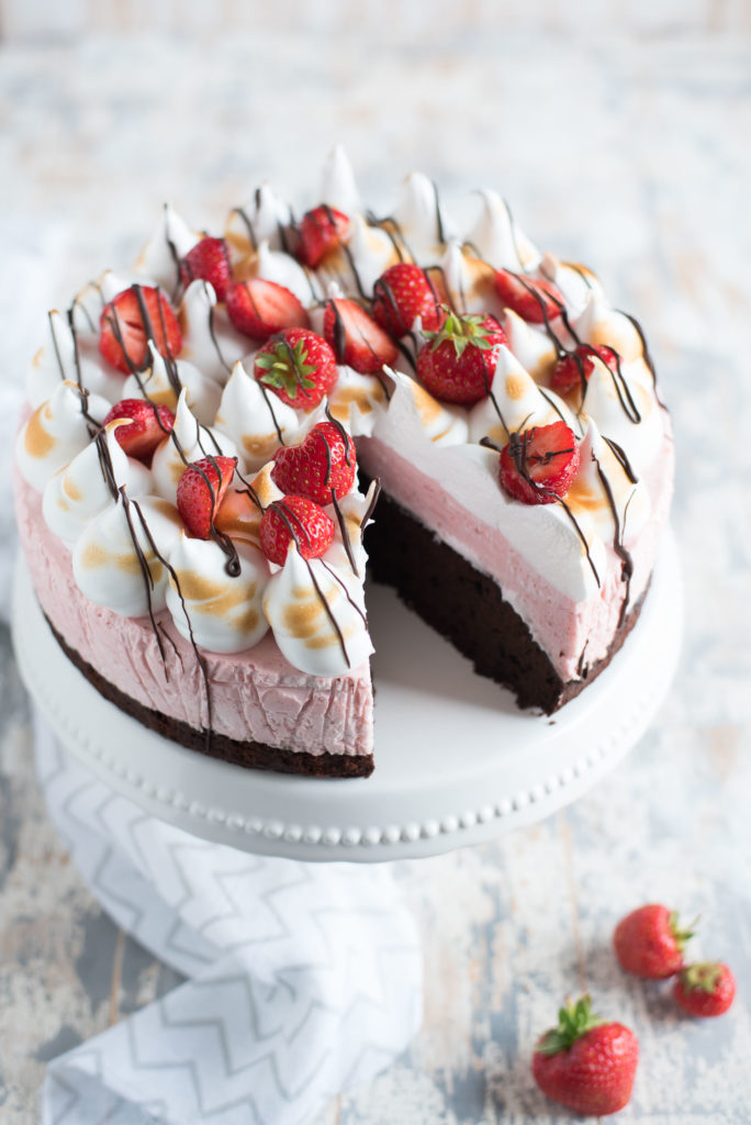 Torta mousse alle fragole