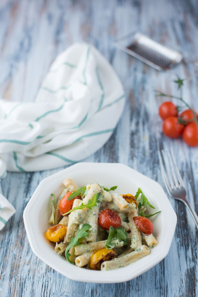 pasta con pesto di rucola e ricotta