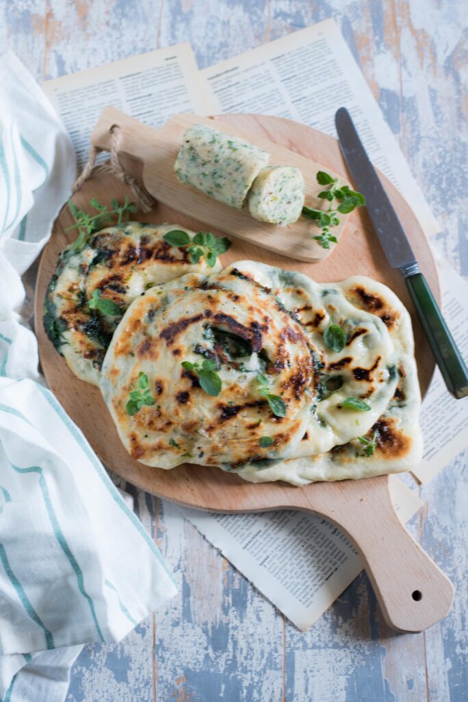 Pane naan ripieno